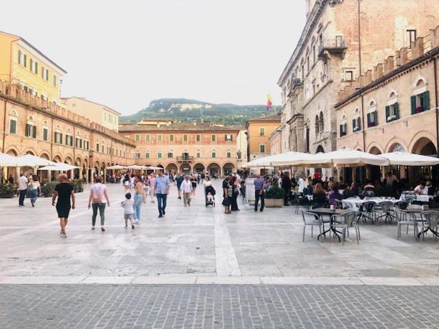 Lilli'S Home Ascoli Piceno Exterior foto